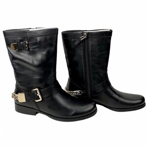 GUESS Girton Casual Boots with Chain
 women’s Size 8.5 black leather boot